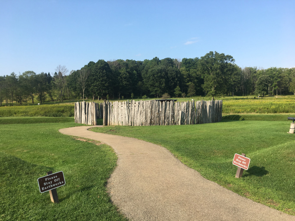 Approach to the Fort